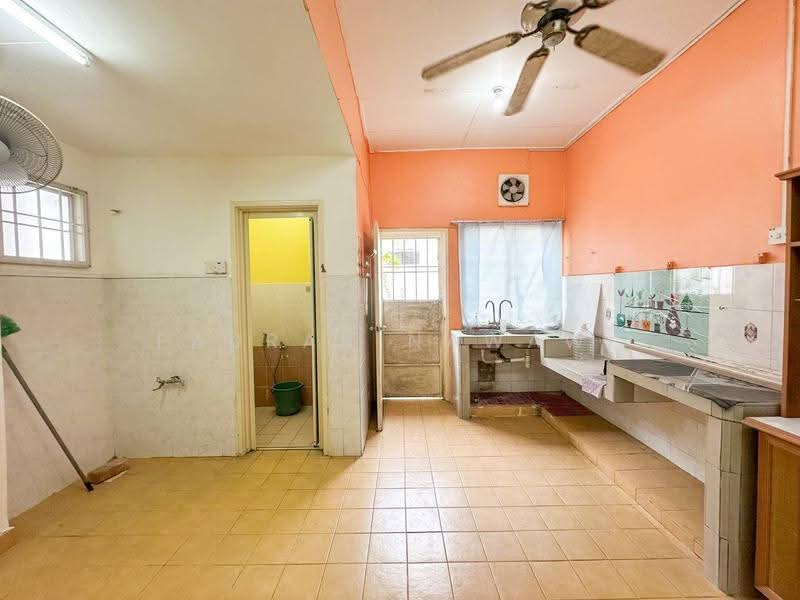 Rumah Teres 2-Tingkat untuk Dijual di Taman Aman Putra (Puchong) - Fauran Nawawi - PropertyGuru.com.my