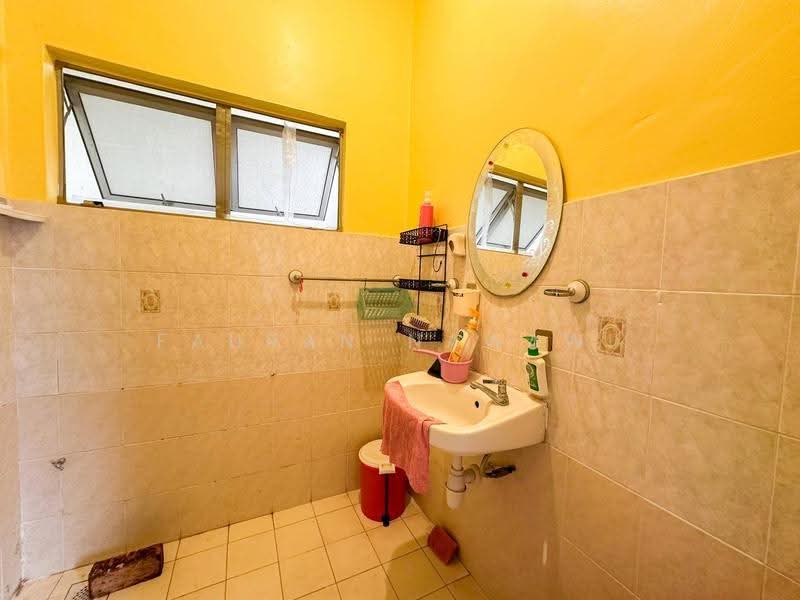 Rumah Teres 2-Tingkat untuk Dijual di Taman Aman Putra (Puchong) - Fauran Nawawi - PropertyGuru.com.my