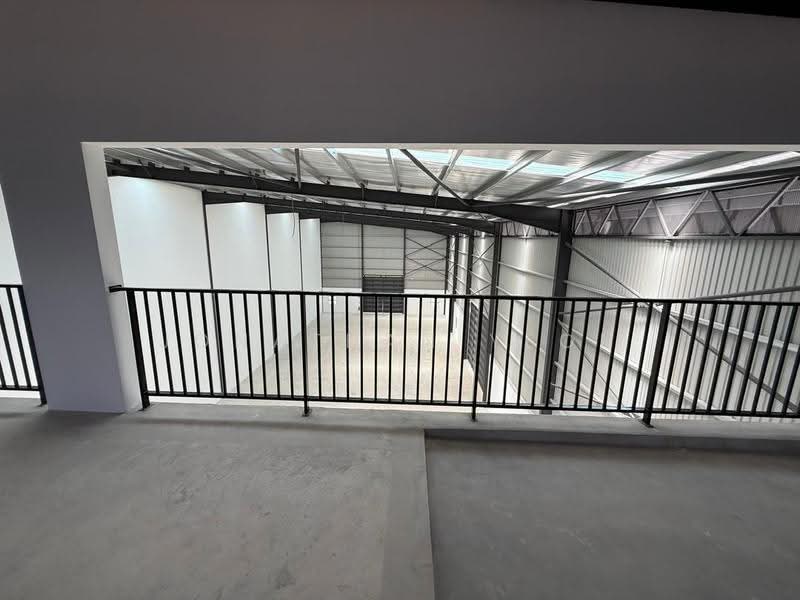 Factory for Rent in Taman Kapar Permai (Kapar) - Jonathan Yeoh - Interior - PropertyGuru.com.my