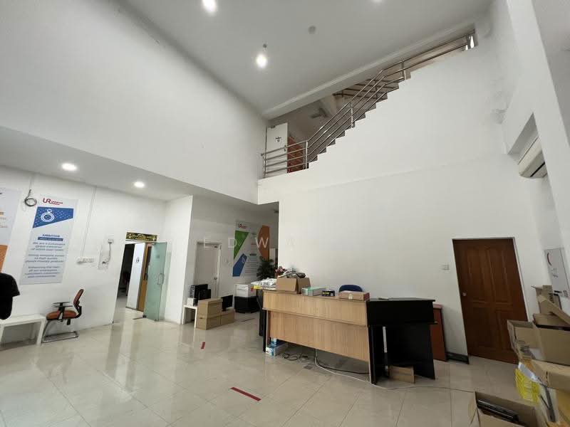 Detached Factory for Rent in Glenmarie (Selangor) - Edward Pek Thian Kor - Interior - PropertyGuru.com.my