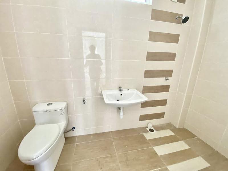 Bungalow House untuk Dijual di Senawang (Ampangan) - Alif Saad - Bathroom - PropertyGuru.com.my
