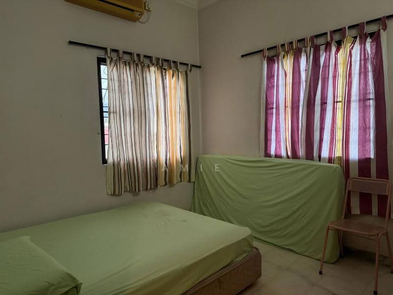 Bungalow House for Sale in Gunung Rapat (Ipoh) - Amie Chong - PropertyGuru.com.my