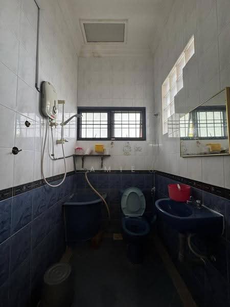 Bungalow House for Sale in Gunung Rapat (Ipoh) - Amie Chong - PropertyGuru.com.my