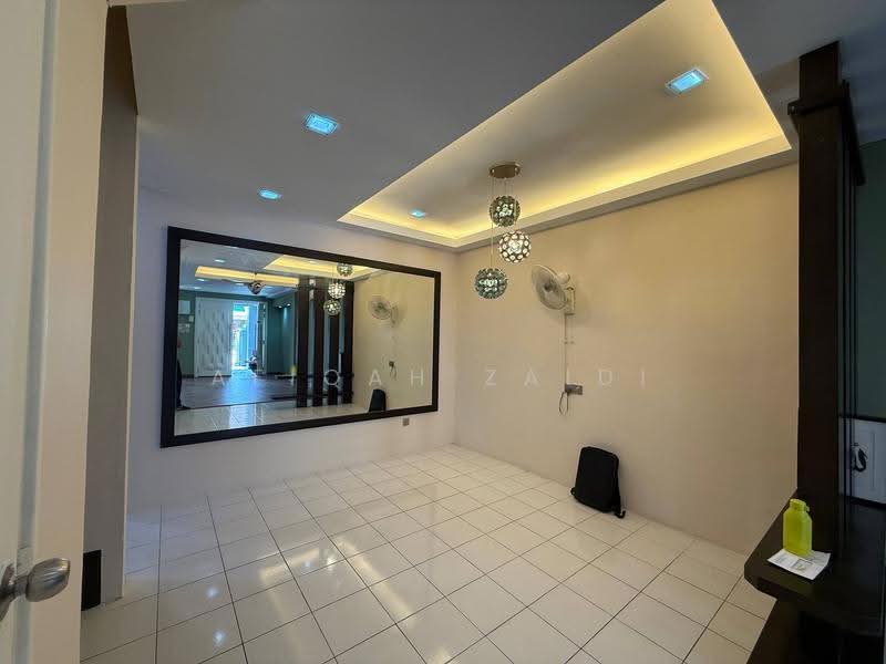 Rumah Teres 2-Tingkat untuk Dijual di Ukay Perdana (Ulu Kelang) - Afiqah zaidi - PropertyGuru.com.my