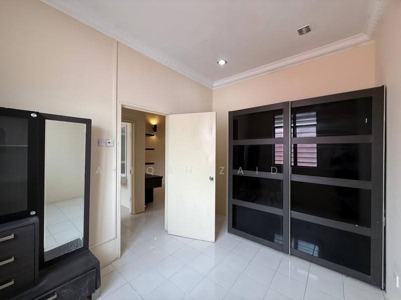 Rumah Teres 2-Tingkat untuk Dijual di Ukay Perdana (Ulu Kelang) - Afiqah zaidi - PropertyGuru.com.my