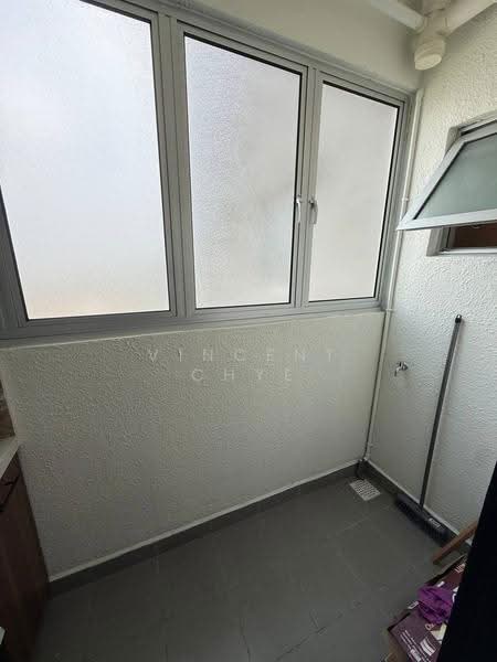 Pangsapuri untuk Disewa di Residensi Riamas - Vincent Chye - Balcony - PropertyGuru.com.my