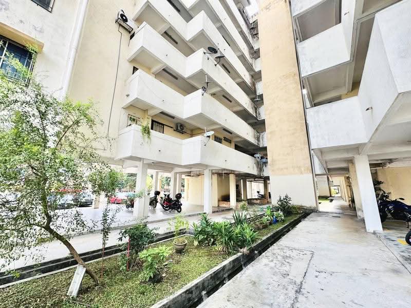 Apartment for Sale at Pangsapuri Carlina - Alif Saad - Exterior - PropertyGuru.com.my