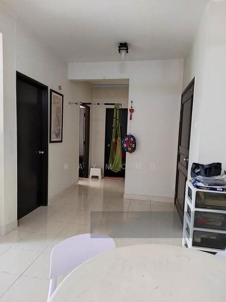 Condominium for Sale at Ken Damansara 3 - Raymond Chiang - Corridor - PropertyGuru.com.my