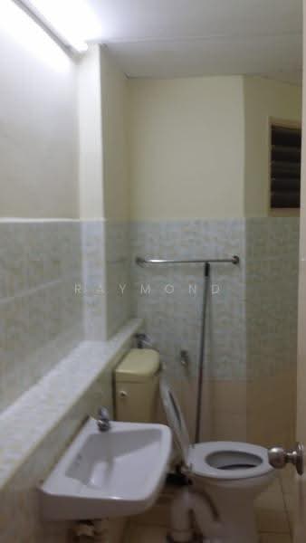 Condominium for Sale at Menara Menjalara - Raymond Chiang - Bathroom - PropertyGuru.com.my
