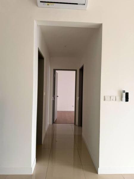 Kondominium untuk Disewa di Skyline KL - Andy Riki - Corridor - PropertyGuru.com.my