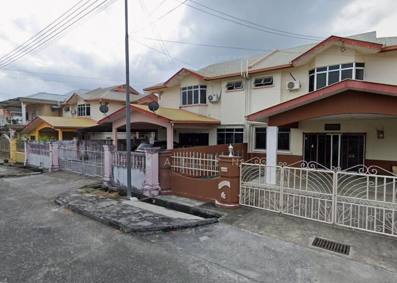 Semi-Detached House for Sale in Semporna (Sabah) - Vallen Teo - Exterior - PropertyGuru.com.my