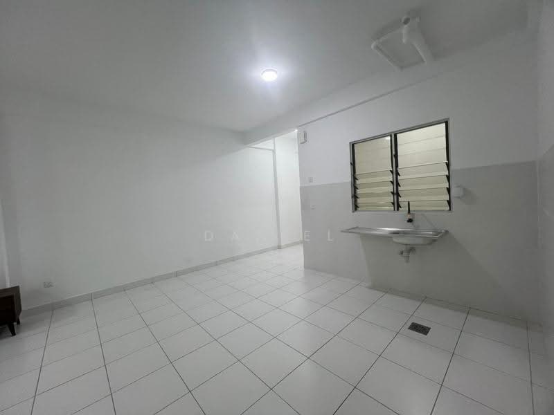 Apartment for Sale at Permas Ville Apartment - Daniel Yong - Kitchen - PropertyGuru.com.my