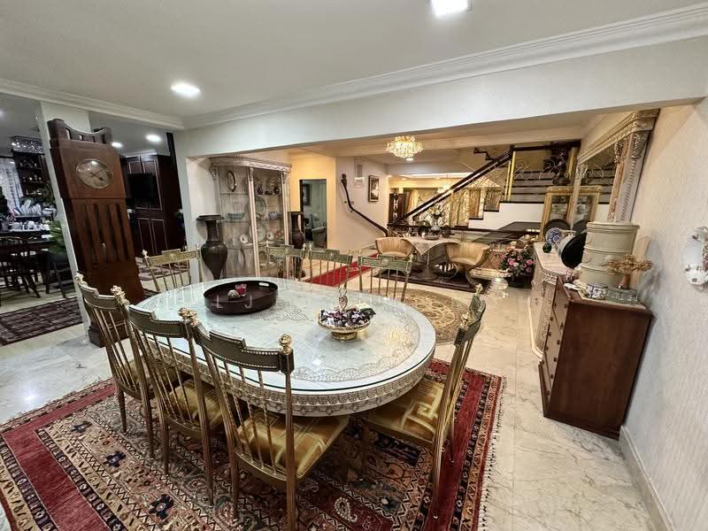 Rumah Berkembar untuk Dijual di SS4 (Petaling Jaya) - Baljeet Singh - Dining Room - PropertyGuru.com.my