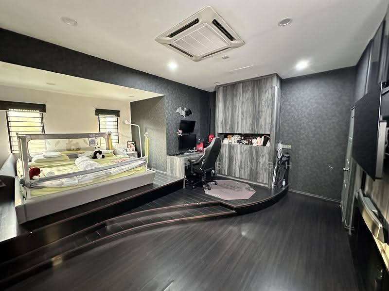 Rumah Berkembar untuk Dijual di SS4 (Petaling Jaya) - Baljeet Singh - Bedroom - PropertyGuru.com.my