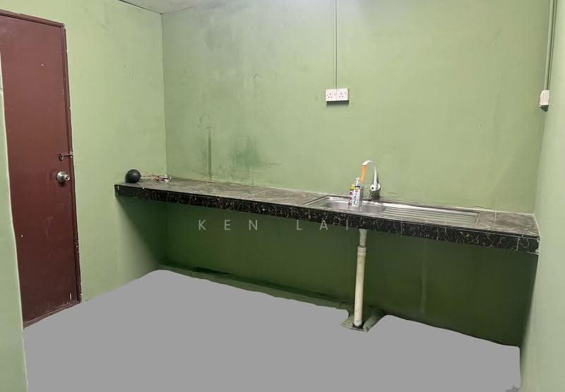 Rumah Teres 1-Tingkat untuk Disewa di U5,Taman Subang Segar (Shah Alam) - Ken Lai - Kitchen - PropertyGuru.com.my