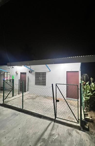 Rumah Teres 1-Tingkat untuk Disewa di U5,Taman Subang Segar (Shah Alam) - Ken Lai - Exterior - PropertyGuru.com.my
