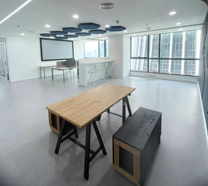 Office for Rent in KLCC (KL City Centre) - Queena Tang - Interior - PropertyGuru.com.my