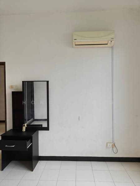 Rumah Bandar untuk Disewa di Johor Bahru (Johor) - Hong Charng Lee - Interior - PropertyGuru.com.my