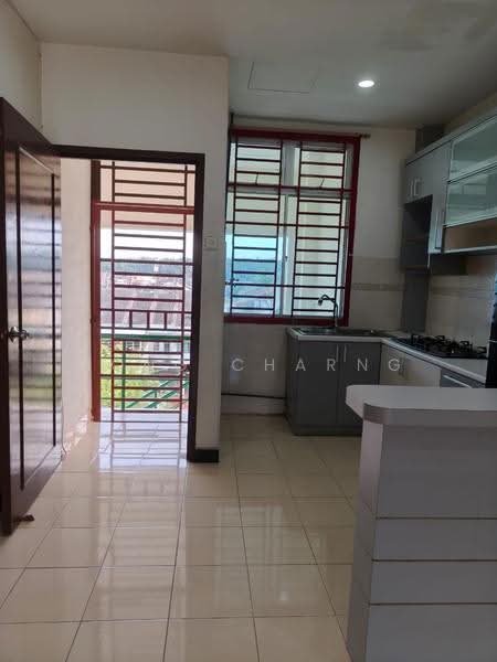 Rumah Bandar untuk Disewa di Johor Bahru (Johor) - Hong Charng Lee - Kitchen - PropertyGuru.com.my
