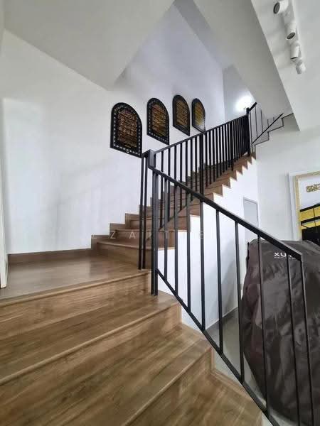 Rumah Berkembar untuk Dijual di Cyber 9 (Cyberjaya) - Izzaitie . - PropertyGuru.com.my