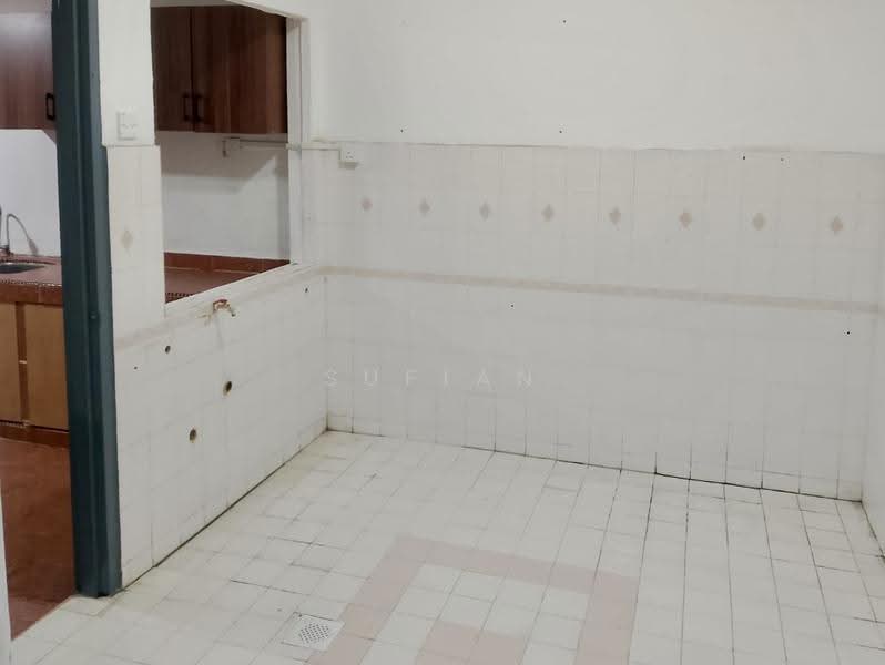 2-storey Terraced House for Rent in Kota Damansara (Selangor) - Sufian Kamaruddin - Kitchen - PropertyGuru.com.my