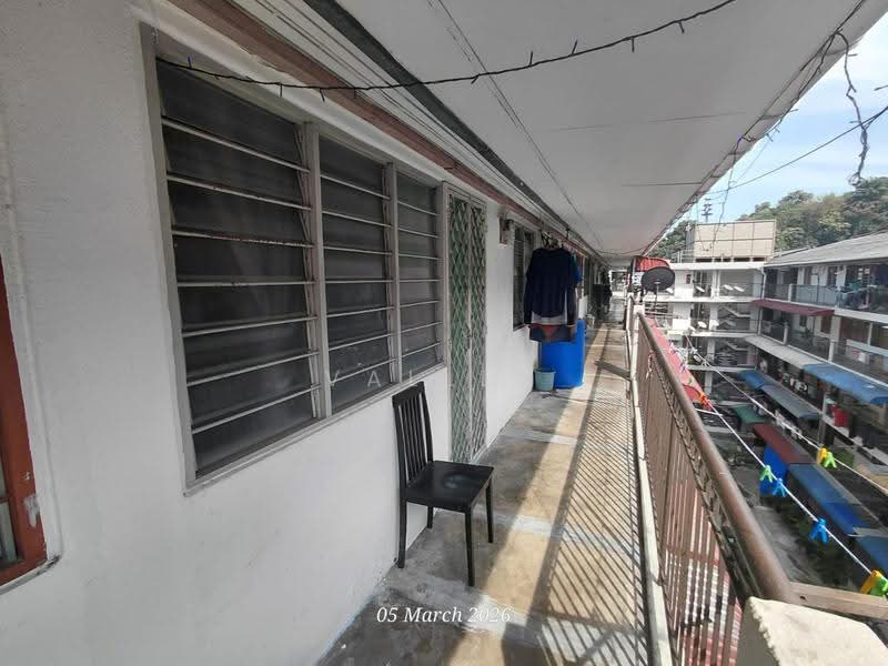 Rumah Flat untuk Dijual di Bukit Gedong - Vallen Teo - Exterior - PropertyGuru.com.my