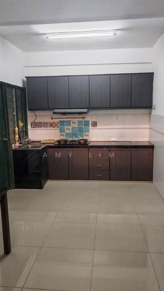 Pangsapuri untuk Dijual di Wira Apartment, Taman Tun Perak - Amy Lim - Kitchen - PropertyGuru.com.my