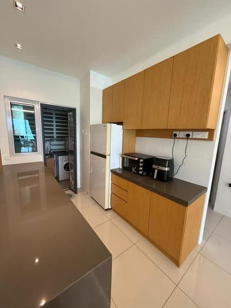 Kondominium untuk Dijual di 10 Island Resort - Jack Law - Kitchen - PropertyGuru.com.my