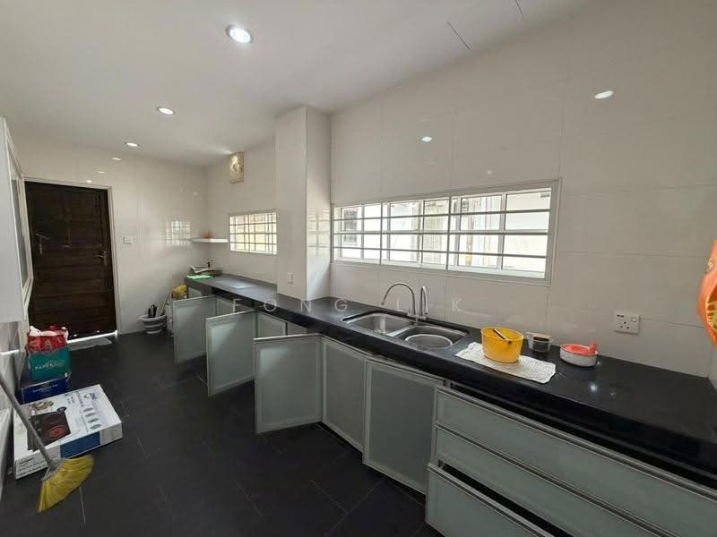 Rumah Teres 2-Tingkat untuk Dijual di Mutiara Rini (Skudai) - Fong Lik - PropertyGuru.com.my
