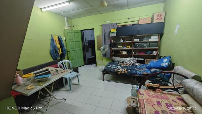 Rumah Teres 2-Tingkat untuk Dijual di Kulai (Johor) - Jack Phoon - Bedroom - PropertyGuru.com.my