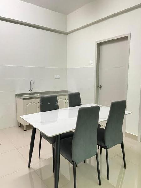 Kondominium untuk Disewa di Royale Infinity - Cheau Chie Ooi - Dining Room - PropertyGuru.com.my
