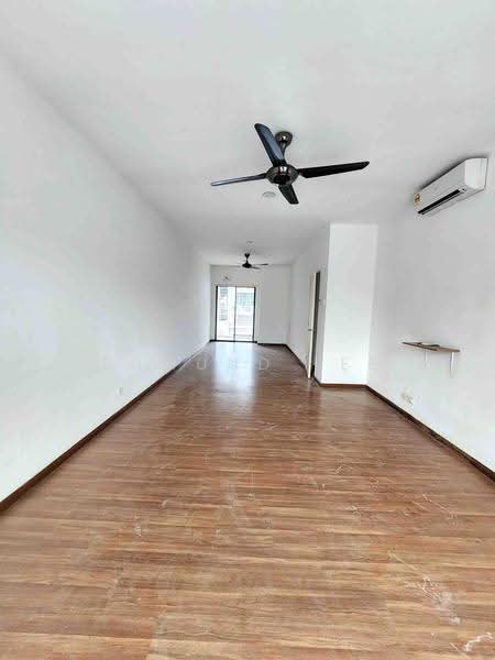 Rumah Teres 3-Tingkat untuk Dijual di Lake Fields (Sungai Besi) - Edmund Lee - Living Room - PropertyGuru.com.my