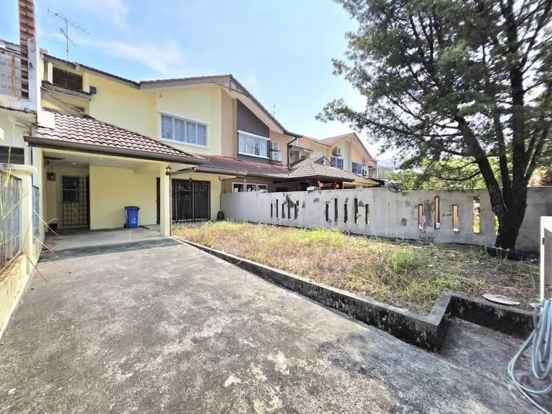 2-storey Terraced House for Sale in Bukit Rimau (Shah Alam) - Tasya Ruslan - PropertyGuru.com.my