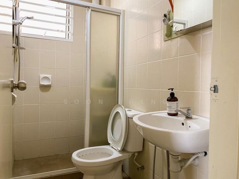 Pangsapuri untuk Dijual di Goodview Heights - Soon Sheng Law - Bathroom - PropertyGuru.com.my