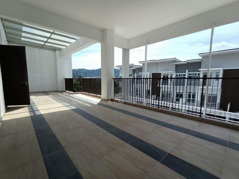 Rumah Teres 3-Tingkat untuk Dijual di Ampang (Selangor) - Muhammad Muadz - Balcony - PropertyGuru.com.my