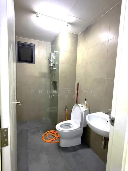 Kediaman Servis untuk Disewa di Akasa - Chin Chee Meng - Bathroom - PropertyGuru.com.my