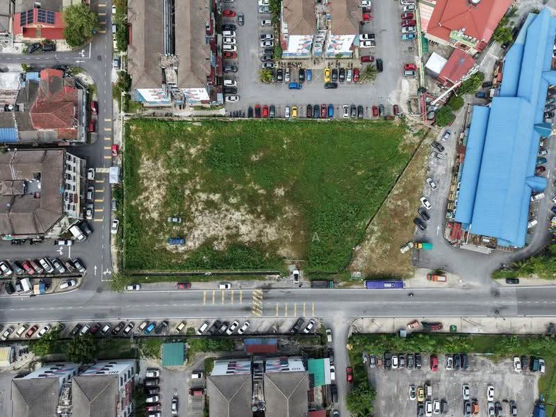 Commercial Land for Sale in Batu Caves (Selangor) - BILYA ARIFF - Exterior - PropertyGuru.com.my