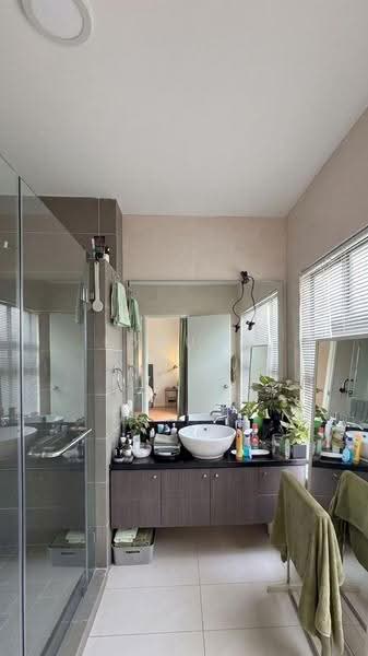 Rumah Teres 3-Tingkat untuk Dijual di Lake Fields (Sungai Besi) - Edmund Lee - Bathroom - PropertyGuru.com.my