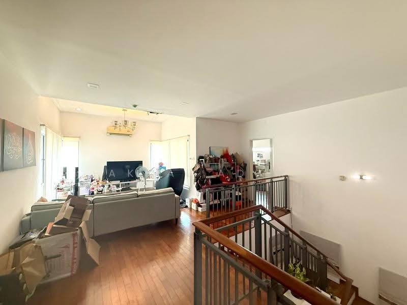 Rumah Berkembar untuk Dijual di Seksyen U9 (Shah Alam) - Akmal Adam - Living Room - PropertyGuru.com.my