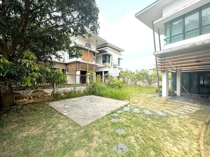 Rumah Berkembar untuk Dijual di Seksyen U9 (Shah Alam) - Akmal Adam - Exterior - PropertyGuru.com.my