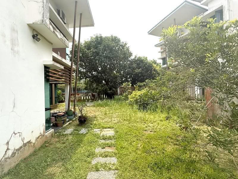Rumah Berkembar untuk Dijual di Seksyen U9 (Shah Alam) - Akmal Adam - Exterior - PropertyGuru.com.my