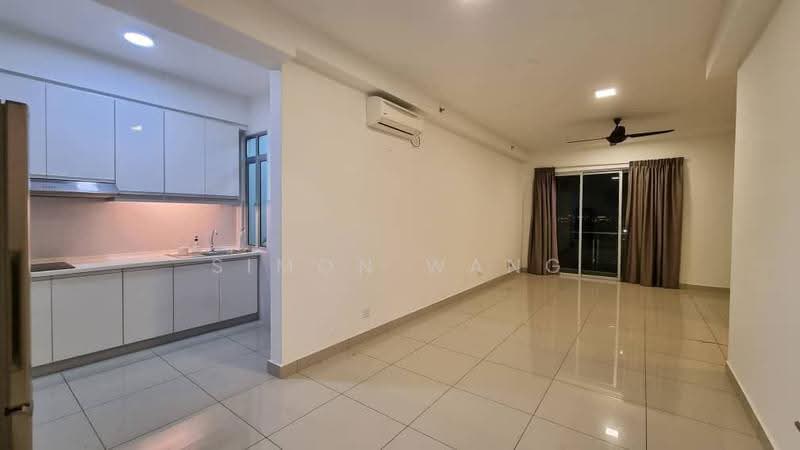 Apartment for Sale at Austin Suites (Permata Austin) - Simon Wang - Kitchen - PropertyGuru.com.my