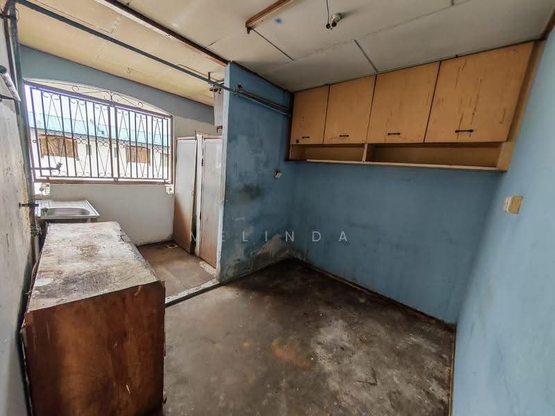 Flat for Sale at Taman Cempaka - Melinda Ee - Kitchen - PropertyGuru.com.my