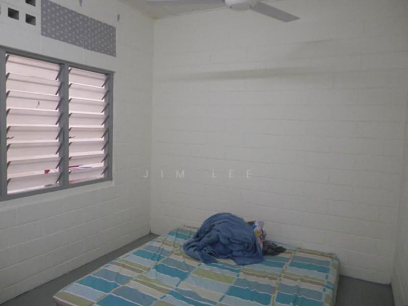 1-storey Terraced House for Rent in Kepong Baru (Kepong) - Jim Lee - Bedroom - PropertyGuru.com.my