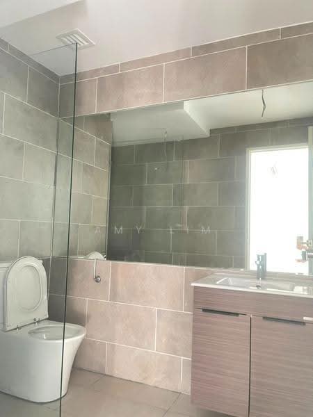Kediaman Servis untuk Dijual di Residensi Estetik 8 (Est8) - Amy Lim - Bathroom - PropertyGuru.com.my
