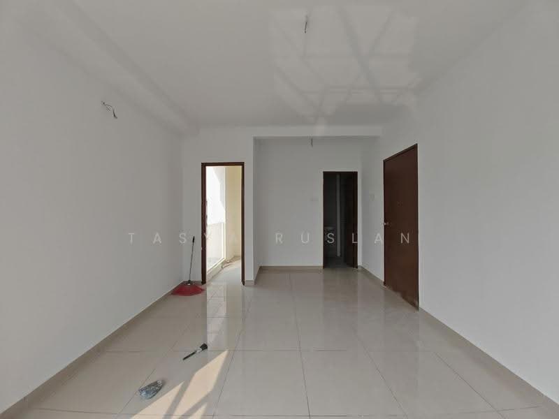 Semi-Detached House for Sale in Seksyen 29 (Shah Alam) - Tasya Ruslan - PropertyGuru.com.my