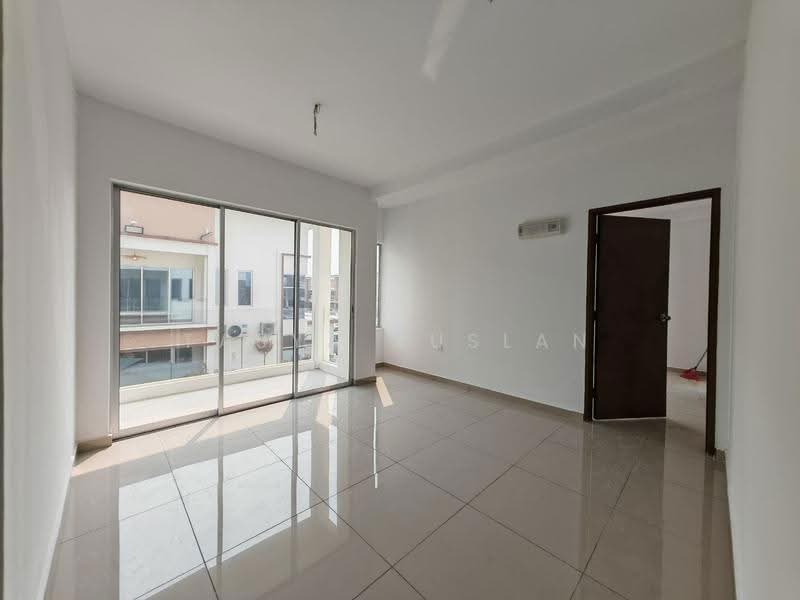 Semi-Detached House for Sale in Seksyen 29 (Shah Alam) - Tasya Ruslan - PropertyGuru.com.my