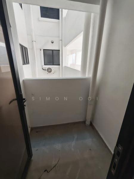 Condominium for Sale at Senzvilles (Senzo Residence) - Simon Ooi - Balcony - PropertyGuru.com.my