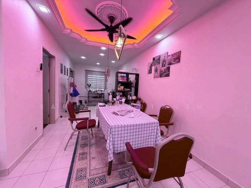 Rumah Teres 2-Tingkat untuk Dijual di Nilai (Negeri Sembilan) - Sariza Hartanah - Dining Room - PropertyGuru.com.my