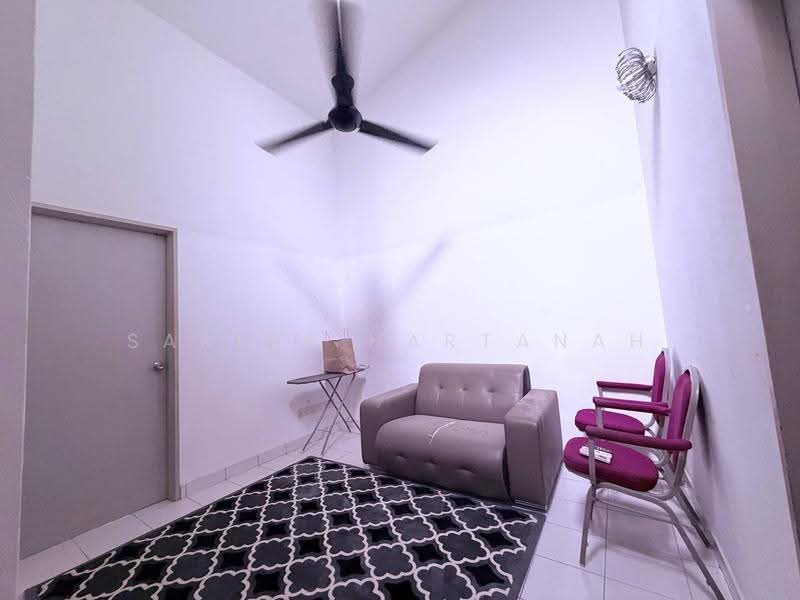 Rumah Teres 2-Tingkat untuk Dijual di Nilai (Negeri Sembilan) - Sariza Hartanah - Living Room - PropertyGuru.com.my